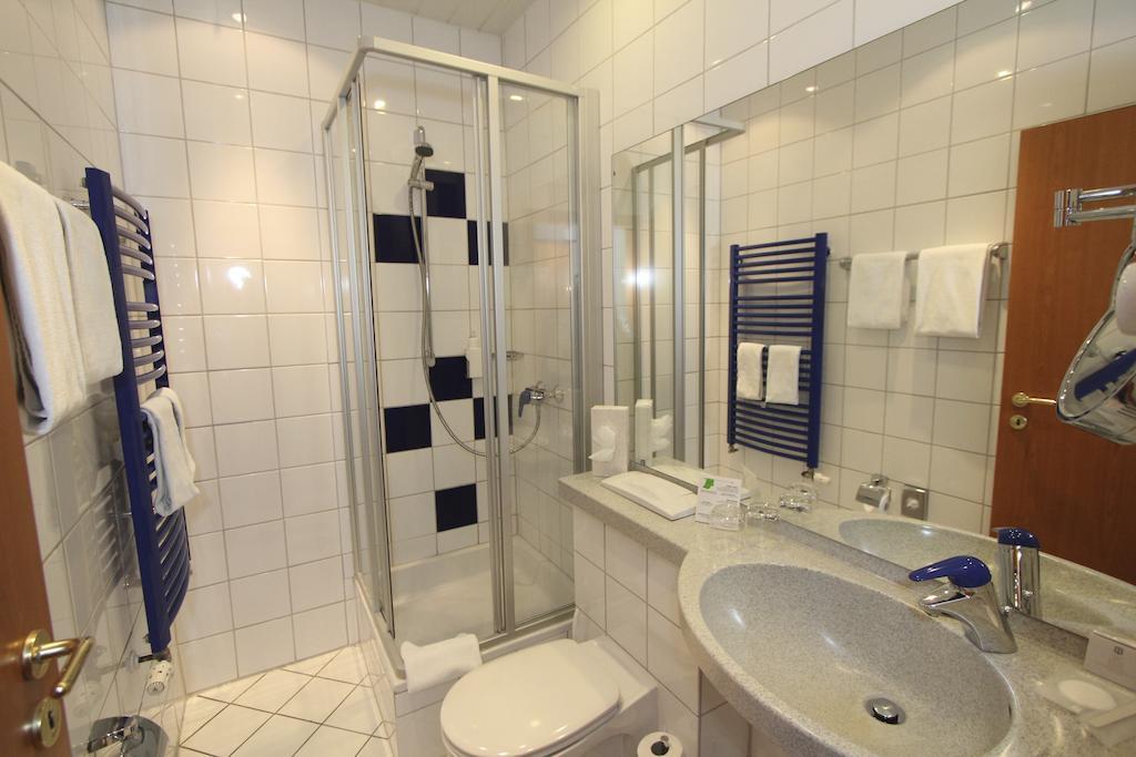 Parkhotel Tillmanns Eltville am Rhein Room photo