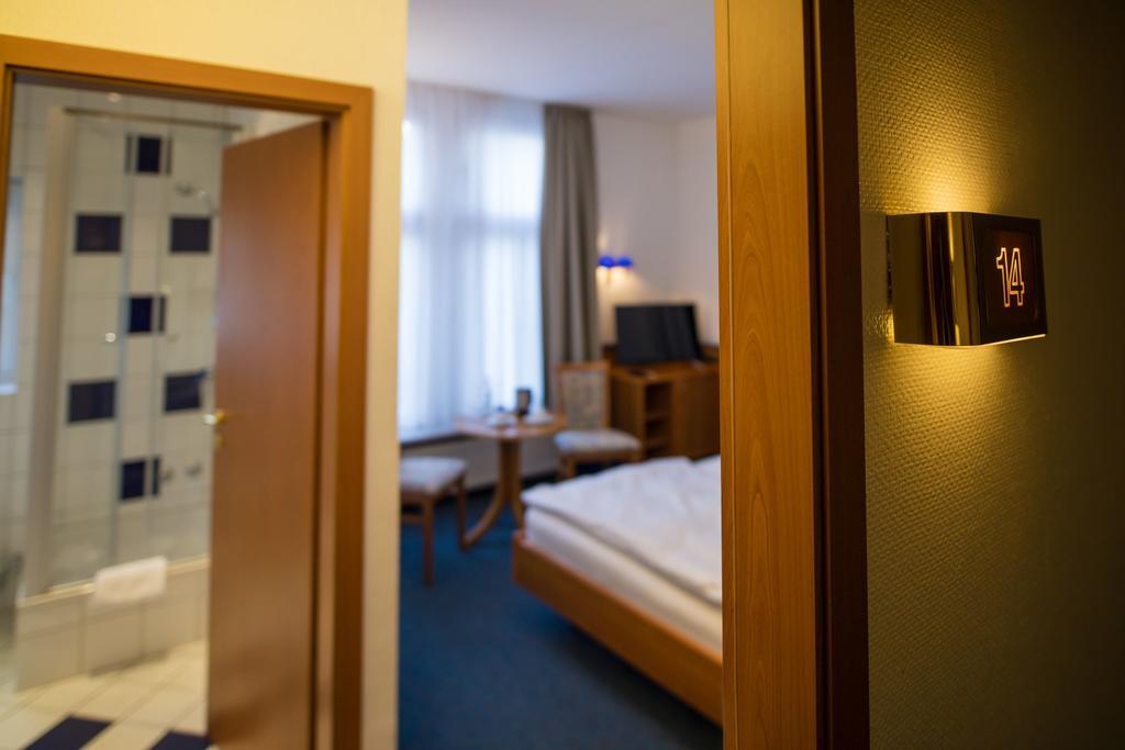 Parkhotel Tillmanns Eltville am Rhein Exterior photo